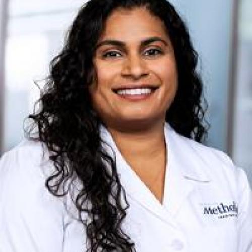 Dr. Neeharika Kalakota Headshot